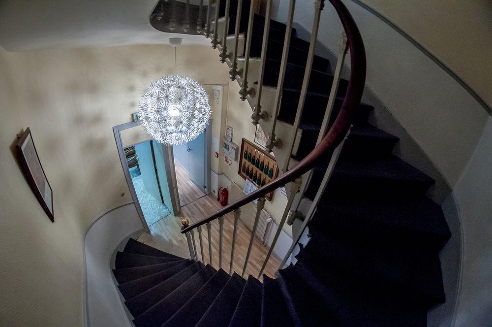 Hotel Gambetta Reims Zewnętrze zdjęcie