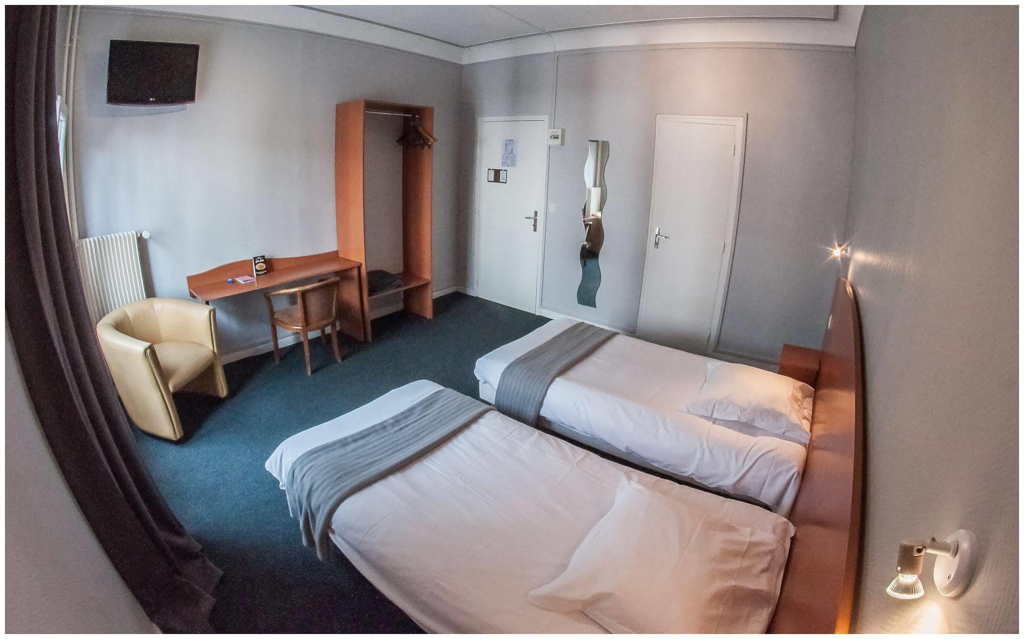 Hotel Gambetta Reims Zewnętrze zdjęcie